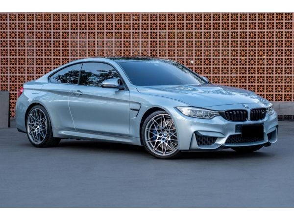 BMW M4 Competition F82 ปี 2016 ไมล์เพียง 2x,xxx km.